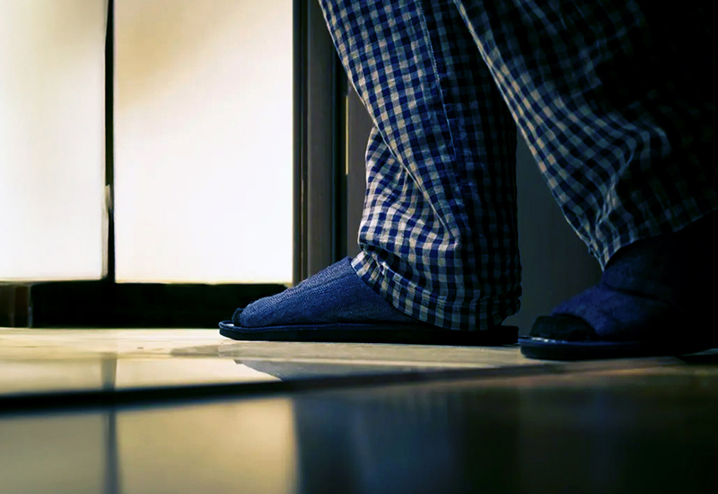 夜中に尿意をもよおす